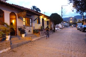 capao2 300x200 - VALLEÉ  DU CAPÃO